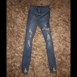 hollister ripped jeans womens